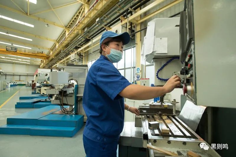 深入工厂纪录片,工厂晚上的真实照片