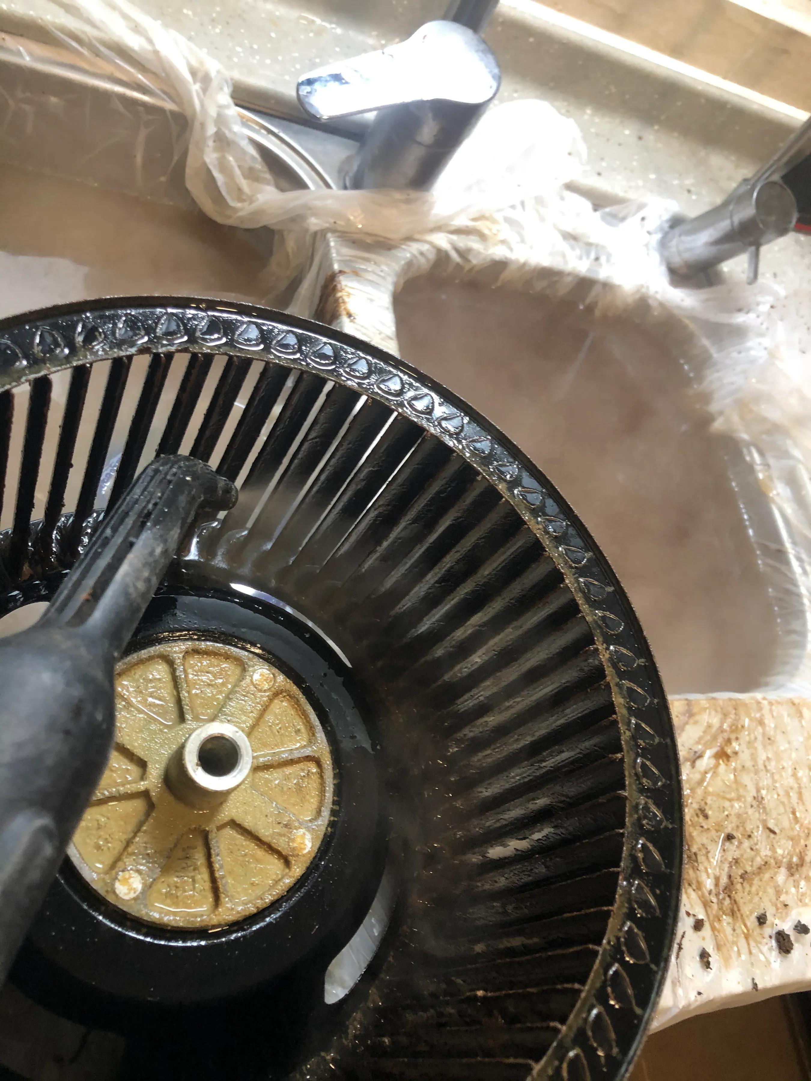 樱花平板液晶抽油烟机拆洗图,讲解抽油烟机深度拆洗全过程