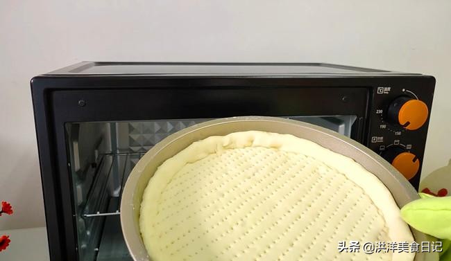 家庭版披萨的做法用什么面粉,简单一招学会披萨基础做法