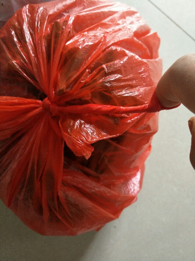 塑料袋打了死结怎么解,方便袋打死结怎么解