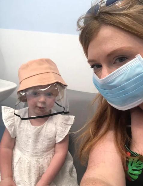 被蝙蝠咬打狂犬疫苗吗,2岁宝宝被猫抓伤了打狂犬疫苗吗