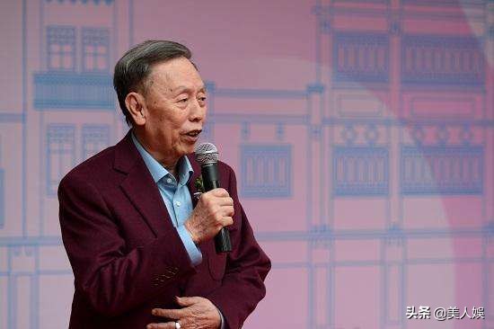 黄俊英经典粤语相声四大才子,粤语相声大师黄俊英的相声