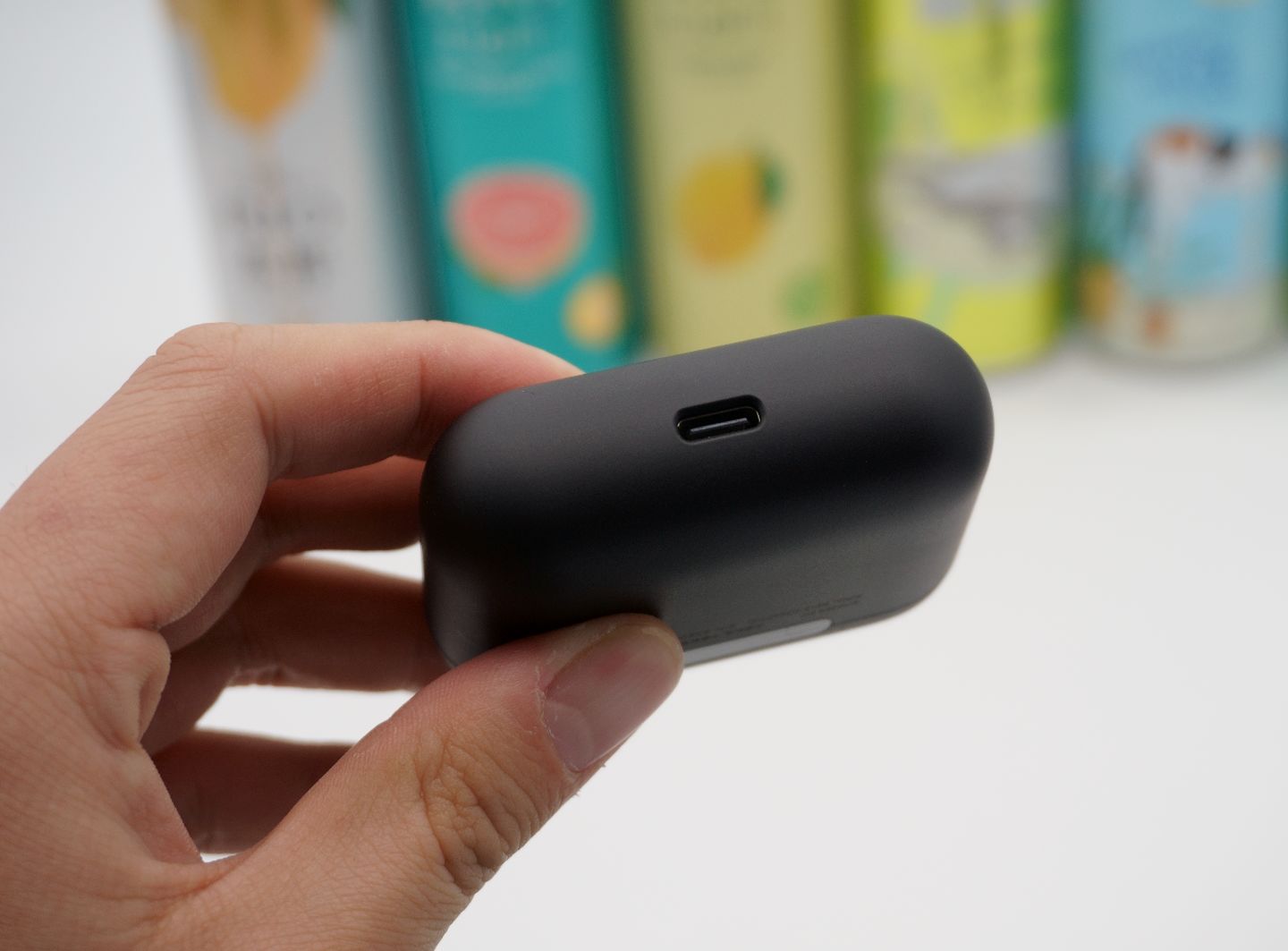 雷蛇战锤狂鲨v2专业版降噪耳塞,雷蛇战锤狂鲨v2专业版pubg测评