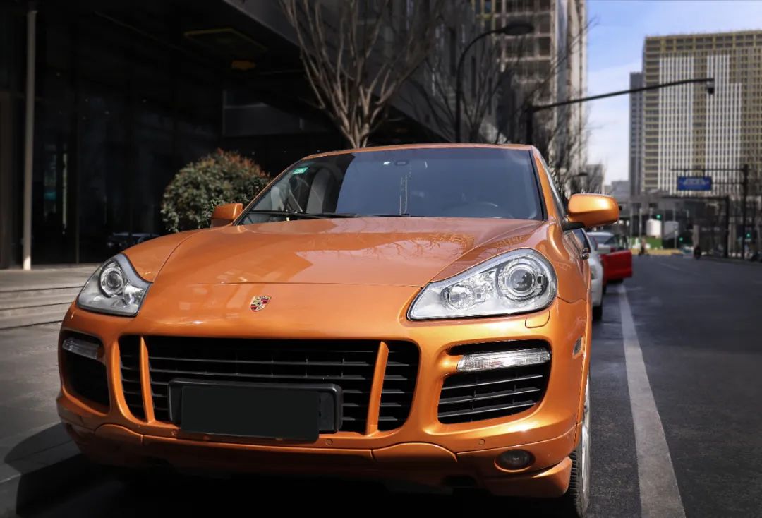 好车推荐100万以上,好车卡宴