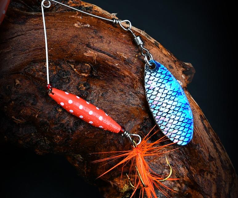 路亚新手亮片钓法,路亚新手选饵避坑