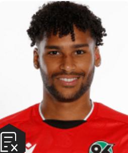 足球转会最新动态第一人,足球每日转会一览