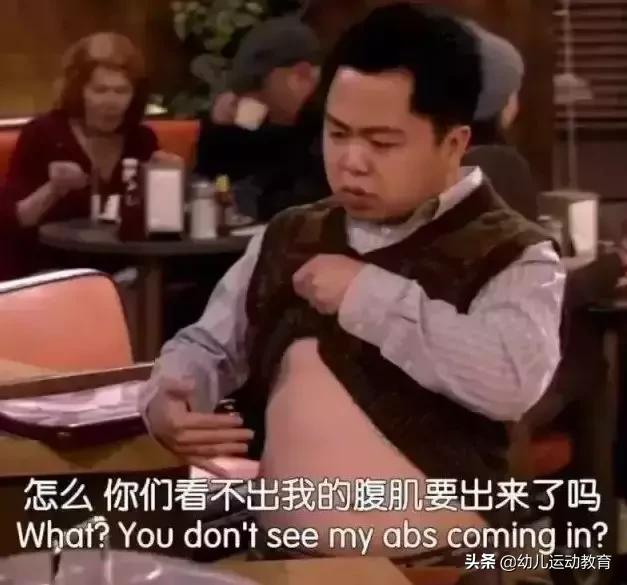 美国腹肌男小孩,8岁肌肉男孩腹肌