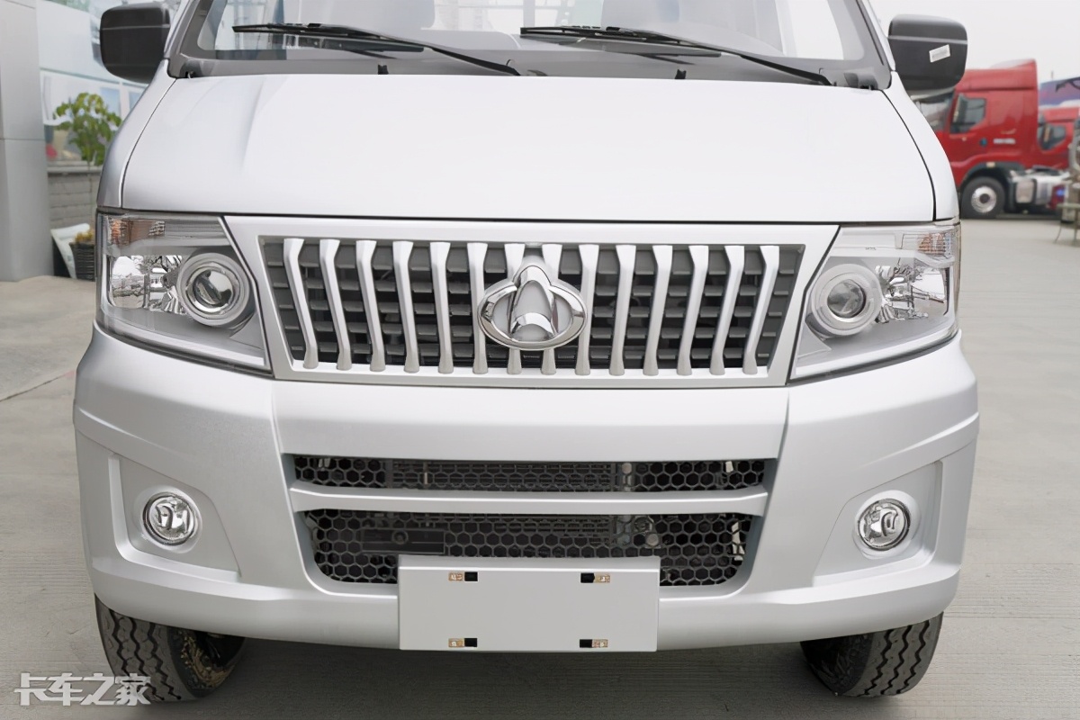 长安神骐t20厢货三米六,长安神骐3.3米货车能拉多少吨