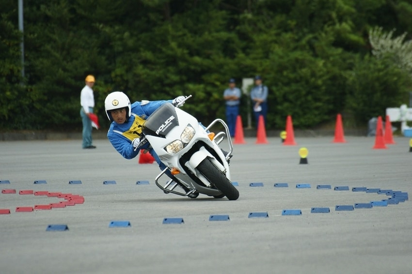 摩托车推把的正确方式,摩托车推把是什么原理