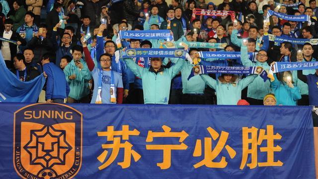 江苏苏宁特谢拉广州富力后防线,江苏苏宁张诚