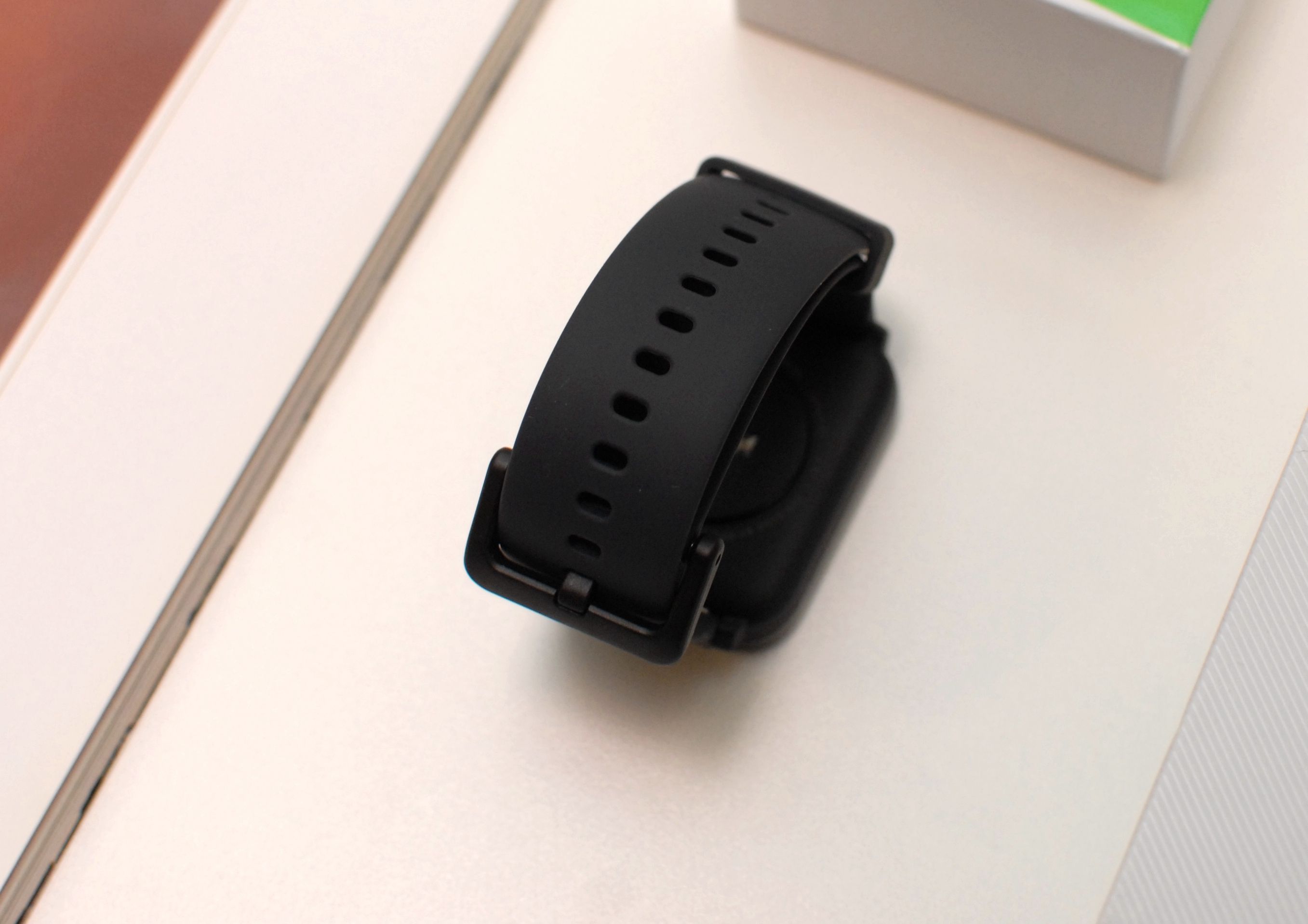 屏上通感美学，黑加发布新品智能手表，携全能表盘登场