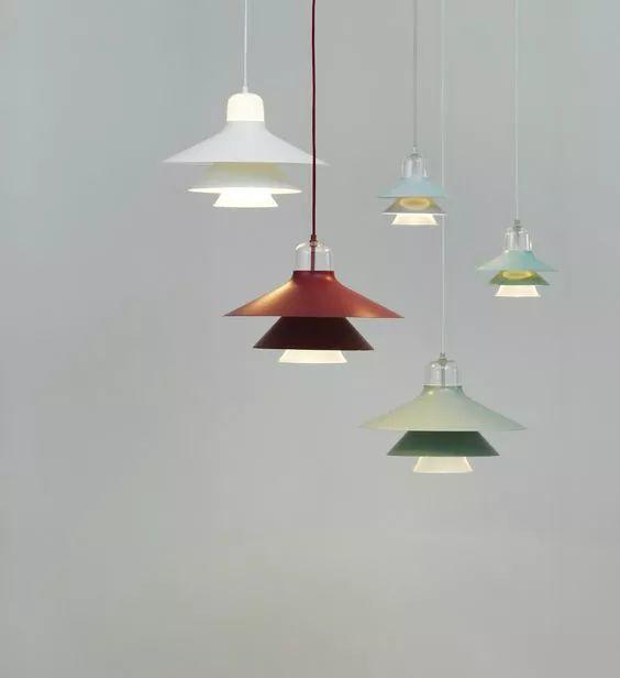 餐厅不仅重要吊灯也能提升颜值,餐厅有质感的吊灯