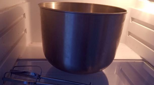 夏天如何打发奶油更稳定不化,夏天怎样使打发的淡奶油不化