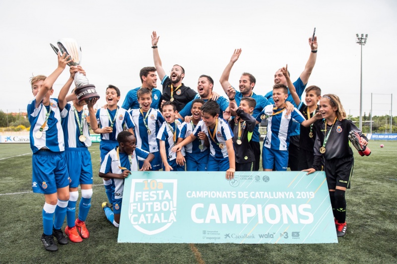 史无前例7连胜夺冠西班牙,西班牙大赛三连冠含金量