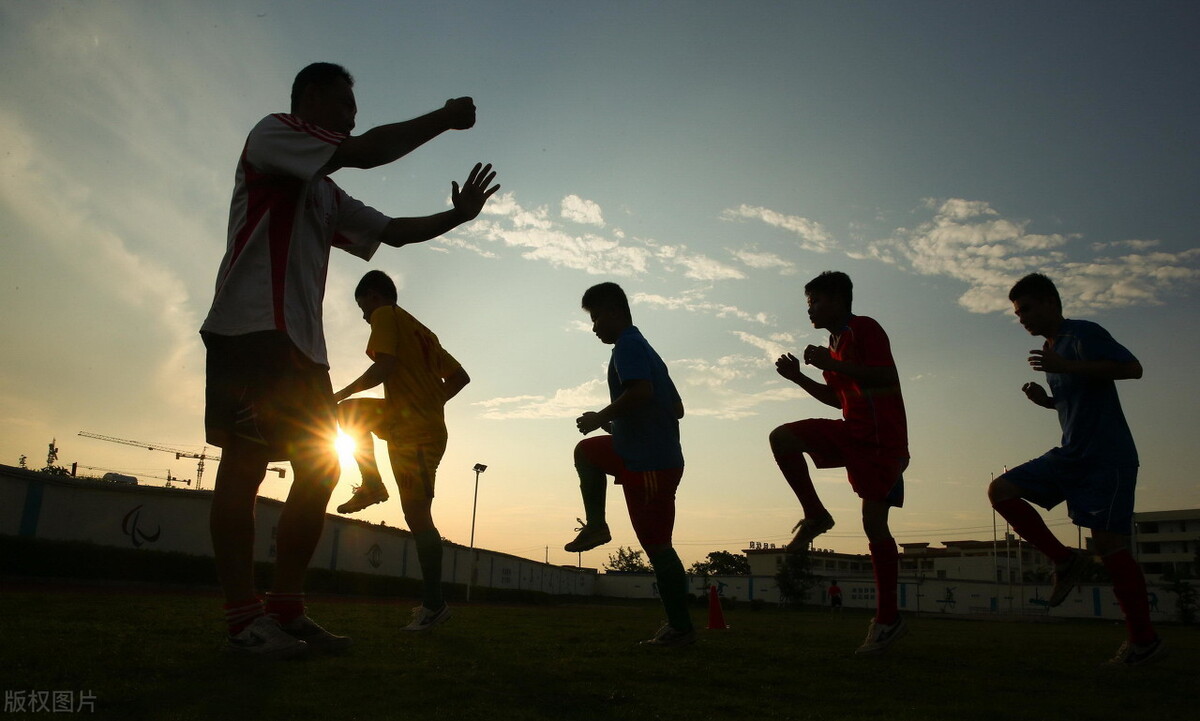 我的足球历程,从足球中我们学到了什么