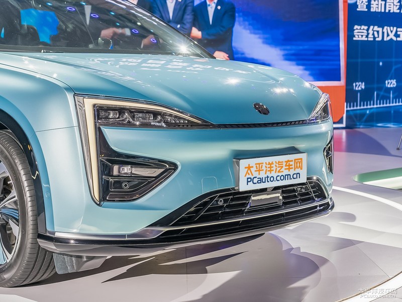 奥迪新a4l2023款,奥迪a3和小鹏p7哪个好