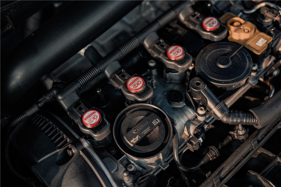 迈腾旅行外观改装,迈腾旅行车内饰改装