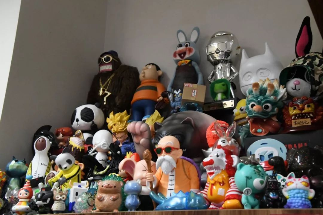 潮流玩具单品,适合年轻人盘的玩具