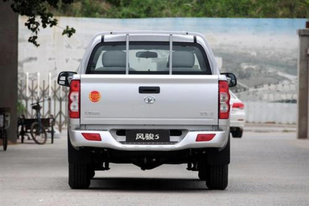 柴油四驱手动域虎和瑞迈咋选,江铃域虎3和五十铃瑞迈哪个好