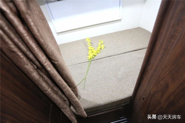 2018拓锐斯特房车经典款,拓锐斯特2022款房车c型菁英版