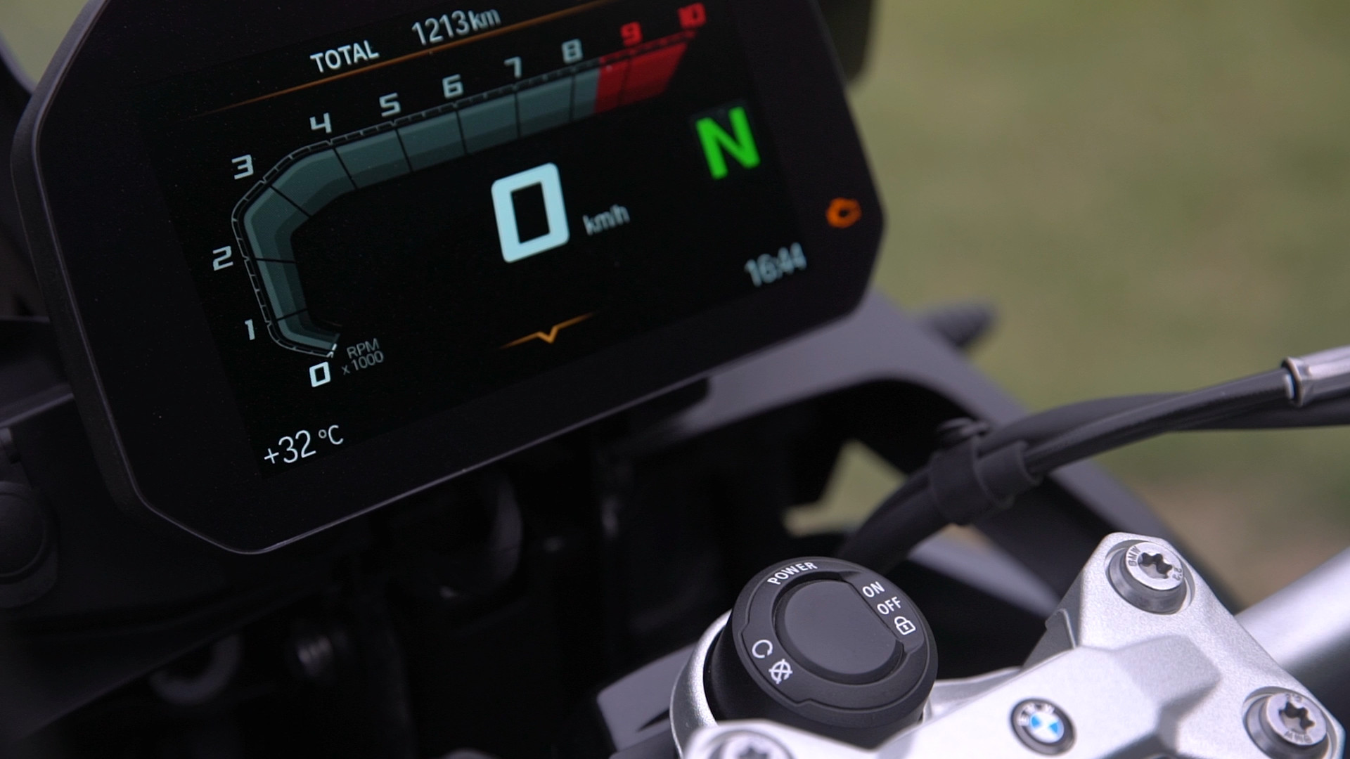 宝马f750gs欧版动力路试,2020款bmwf750gs