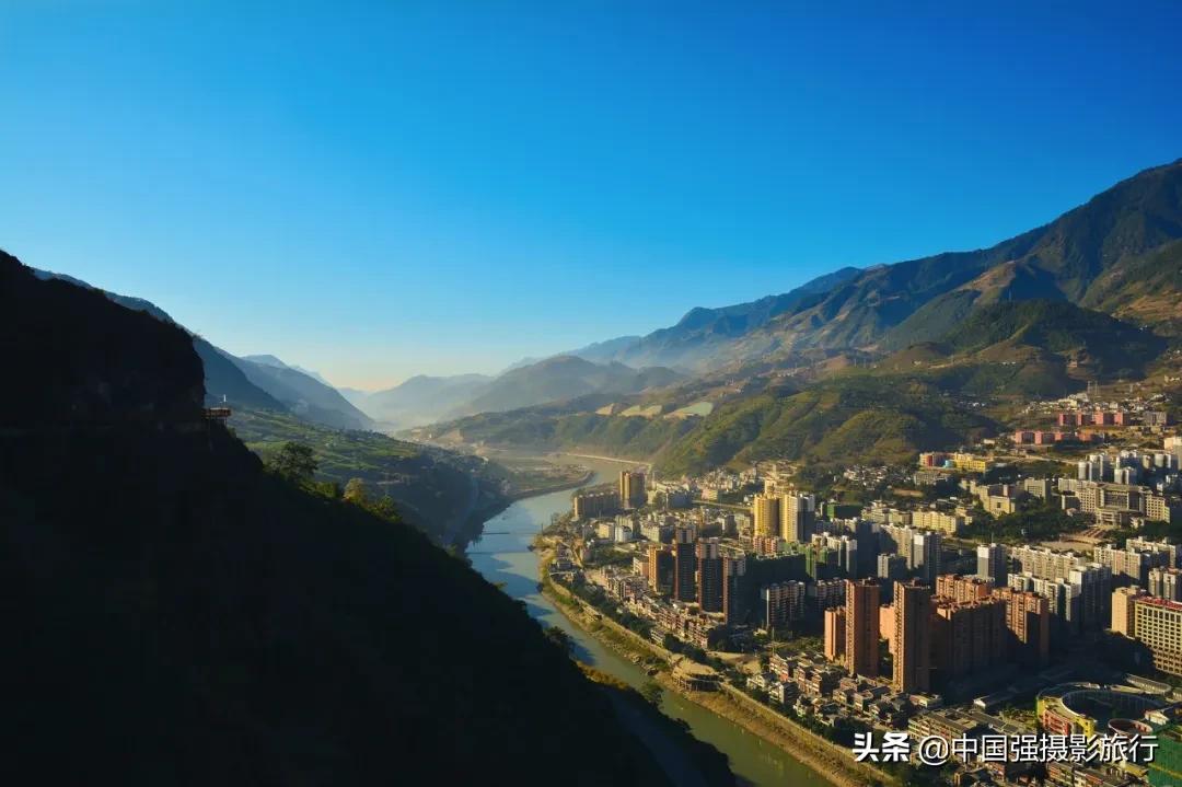 全世界最美的高速公路,世界公认的5个绝美公路