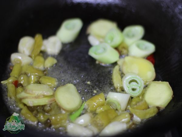 最新正宗的四川酸菜鱼做法,大厨教你做正宗的四川酸菜鱼