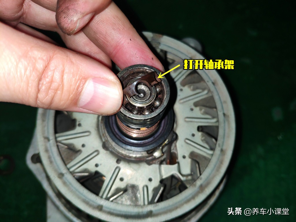 发电机轴承维修技巧,发电机轴承坏了修好还是换新的