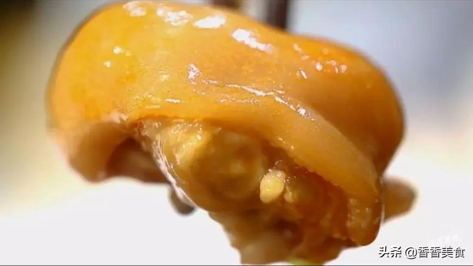 怎么能让猪蹄快速软烂脱骨,软烂入味脱骨入口即化猪蹄