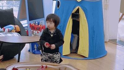 可怕的两岁该怎么教育,两岁半小孩教育引导方法正面管教