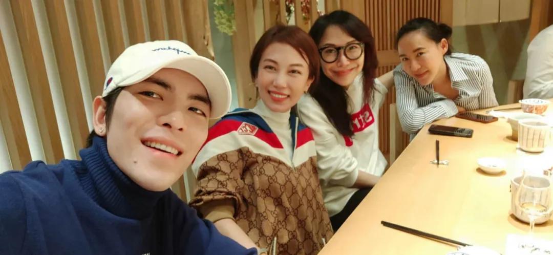 萧敬腾雨神在哪里求婚,雨神萧敬腾当爱已成往事