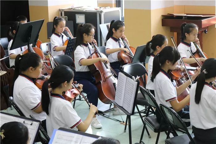 英迪国际学校课程表,英迪国际学校小学6a班