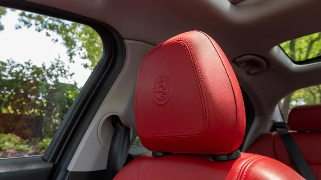 意大利风情满载的阿尔法罗密欧Giulia,还有个名字叫做“勇气”