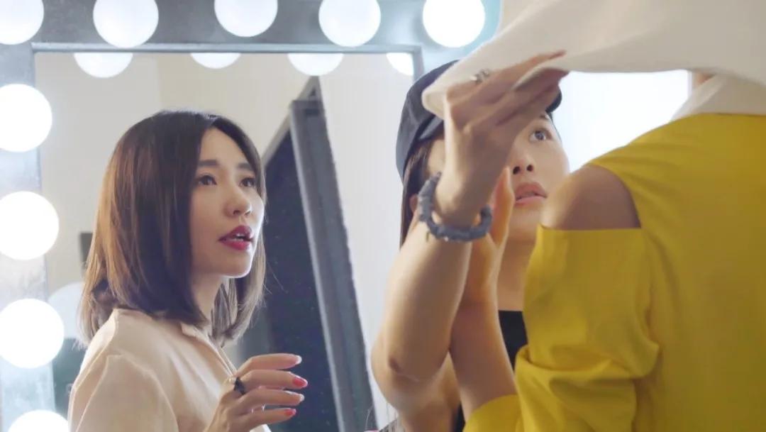 揭秘百万博主是怎样做一期视频,零基础小白如何开摄影工作室