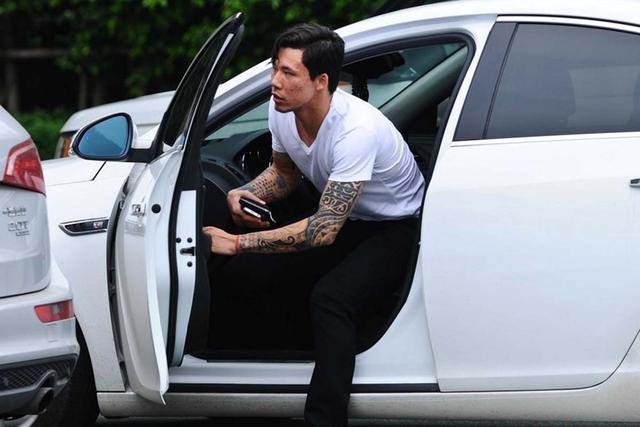 足协最新限薪令被曝,中超足协笑柄事件