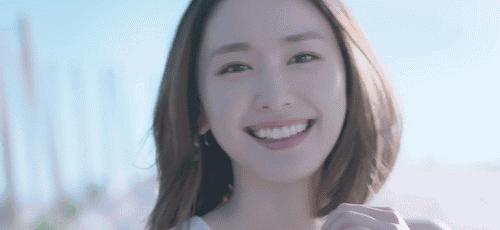 李佳琦嚼的牙膏,李佳琦亲享口香糖牙膏