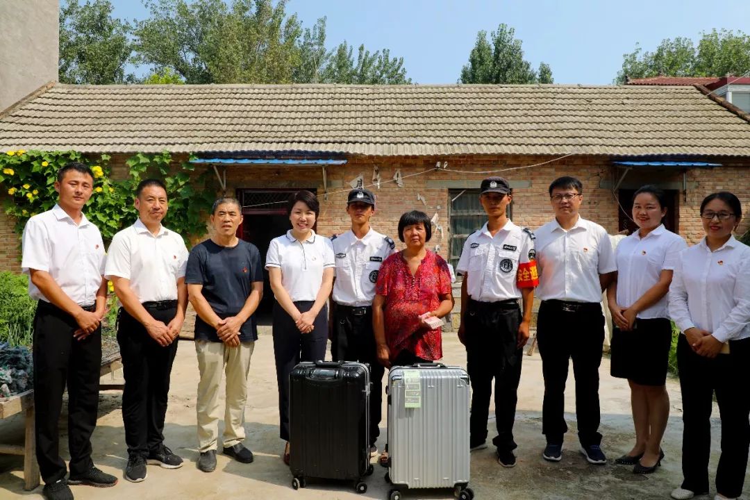 *党**晖温暖与爱同行丨芒砀山助力勤工俭学的准大学生追梦