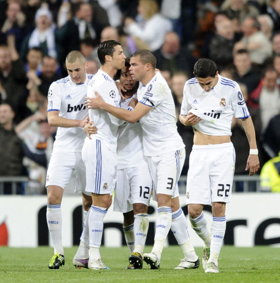 c罗9年在皇马的队友,c罗九年西甲十佳进球