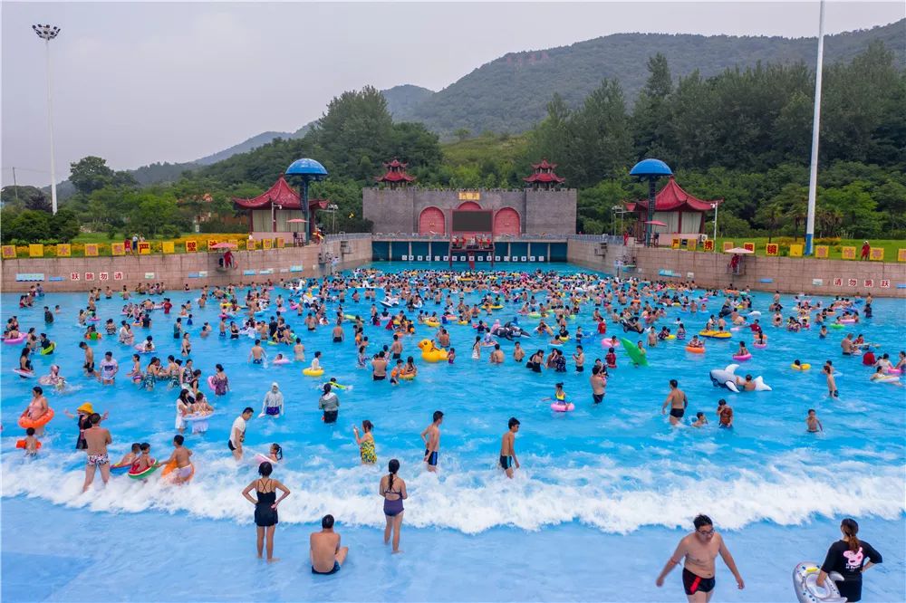 南京汤山欢乐水魔方攻略,南京汤山水魔方水上乐园开放时间