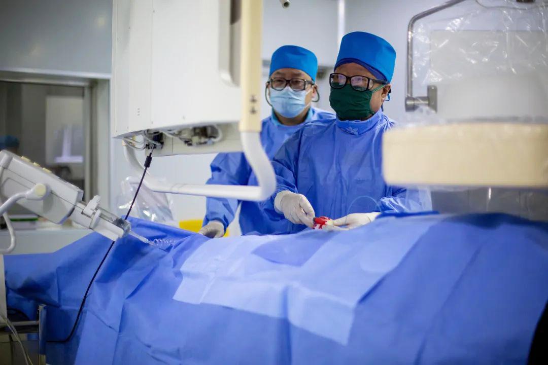 付朝军：医者仁心，永无止境