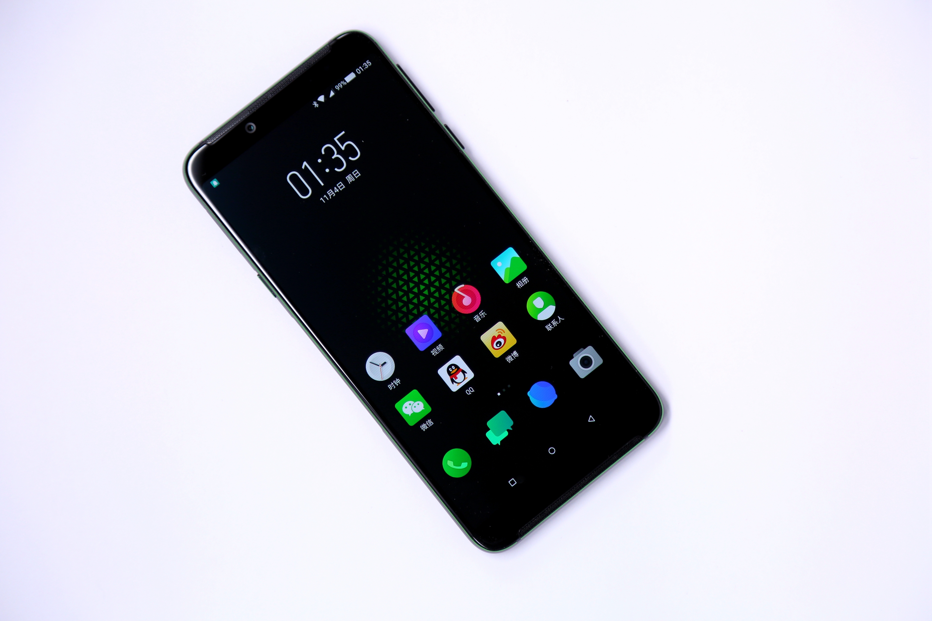 黑鲨游戏手机2.12.5,黑鲨游戏手机2代黑鲨helo