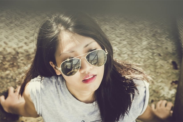 女生说不敢联系你怎么办,女生说不敢依靠你怎么回复