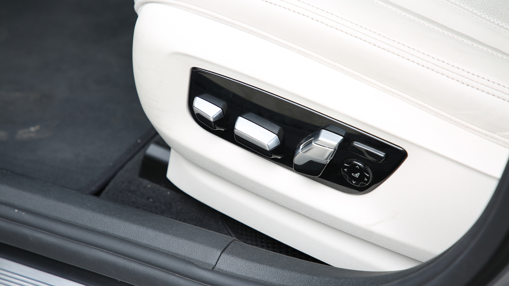 他强任他强清风拂山岗动图,2021款宝马6系gt深度测评