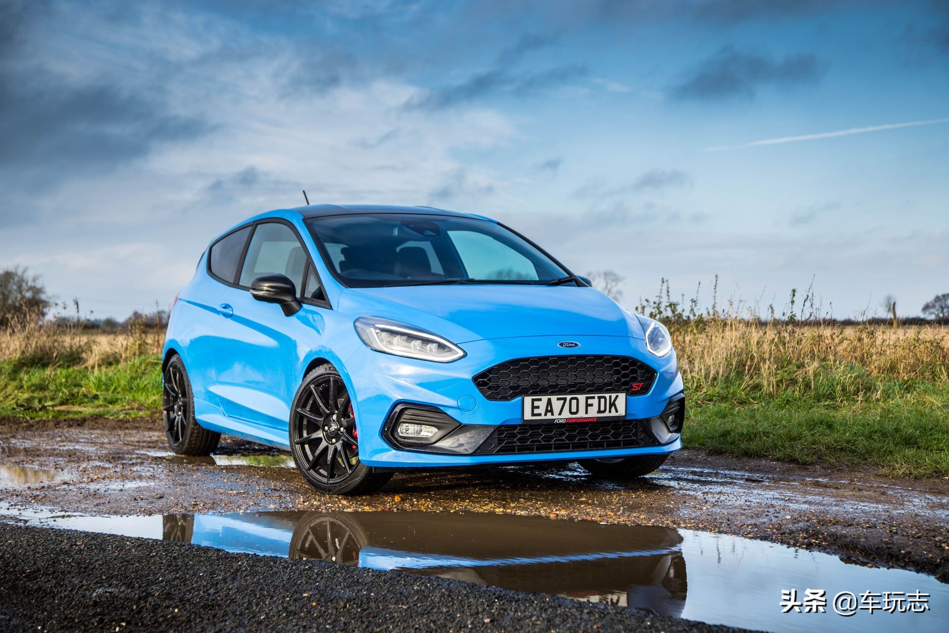 性能小钢炮福特嘉年华st欧洲上市,福特嘉年华14款1.0t三缸测评