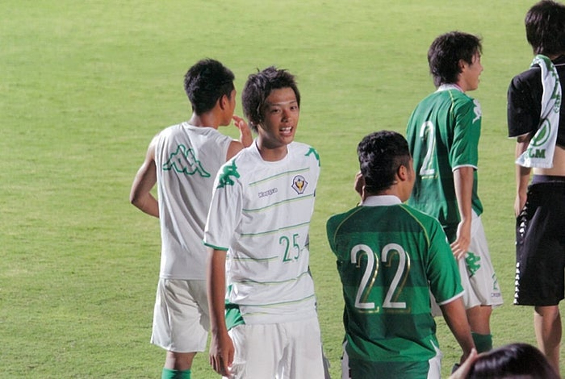 日本五位被演戏耽误的神级歌手,日本网友评最受欢迎运动员排行榜