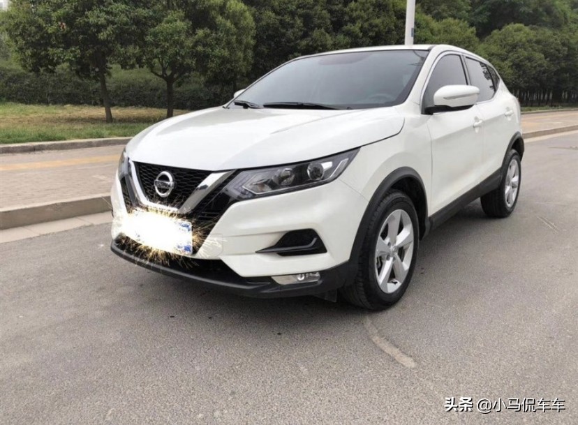 日产逍客2.0最低配值得购买吗,日产逍客经典2.0l舒适版测评