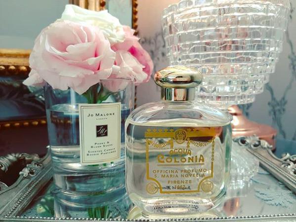 总裁夫人紫色绣球花透露花语，张大奕什么都能打版，唯独香水不行