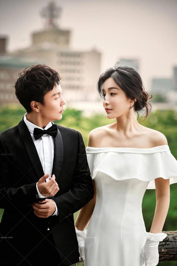 铂爵旅拍电梯广告,铂爵旅拍成都广告