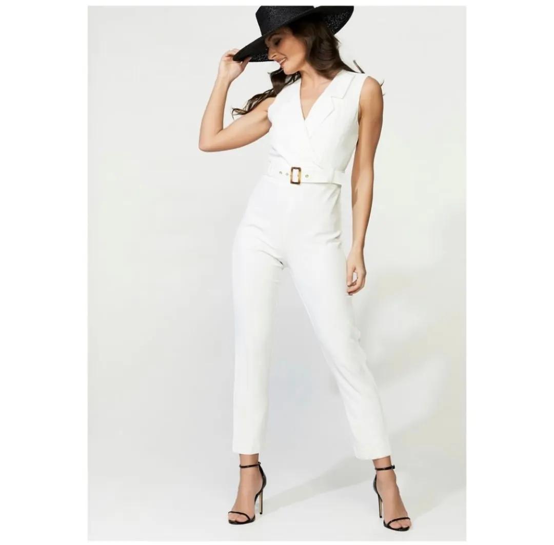 职场应该怎么穿不普通不老气,一套时髦又得体的职场造型