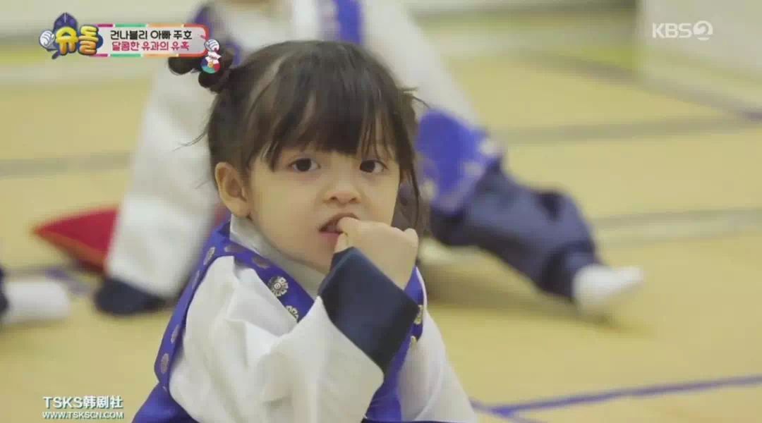 这些娃太好吸了！这些父母更会教啊